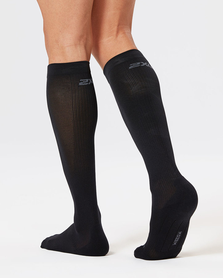 2XU Performance Run Compression Socks Wildfire Sports & Trek